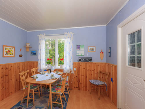 Schweden - Smaland: Ferienhaus am See - Haus "Karlström" - Esszimmer